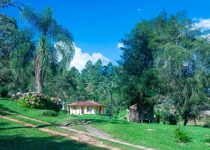Chales Cachoeira Do Vale