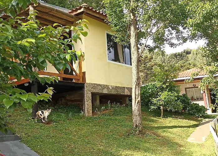 Chales Cachoeira Do Vale